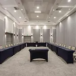 Qoya Hotel Curitiba, Curio Collection By Hilton 