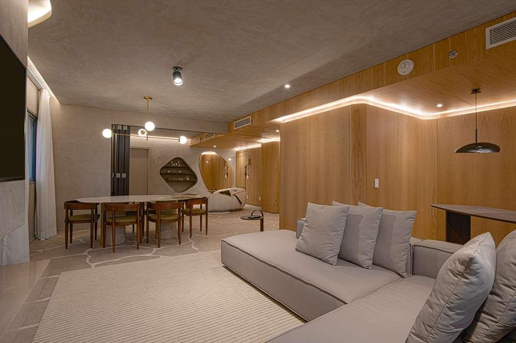 Qoya Curitiba, Curio Collection By Hilton Hotel