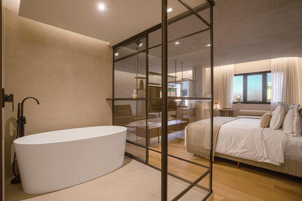 Qoya Curitiba, Curio Collection By Hilton Curitiba