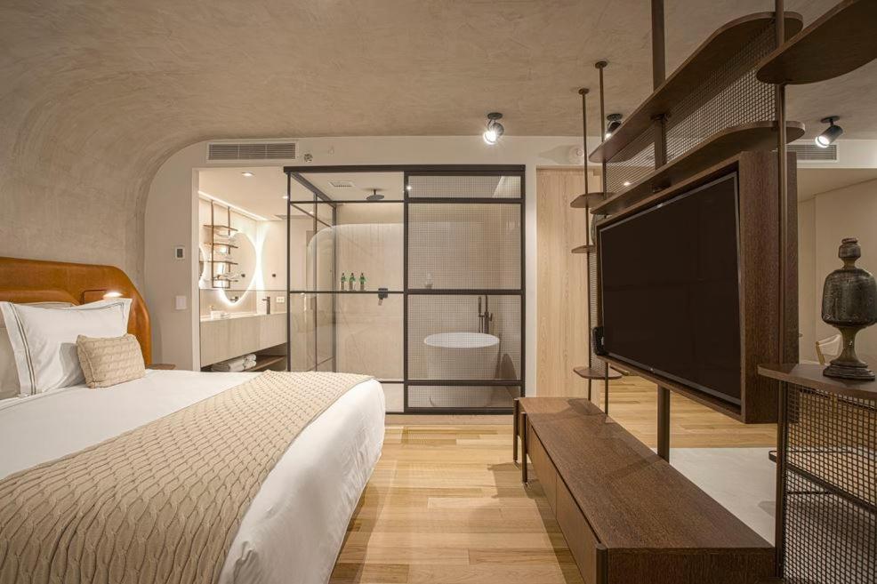 Qoya Curitiba, Curio Collection By Hilton Hotel