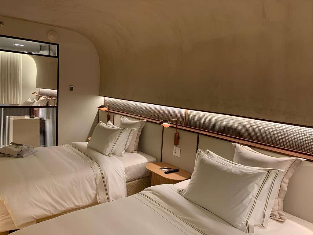 Qoya Curitiba, Curio Collection By Hilton Hotel