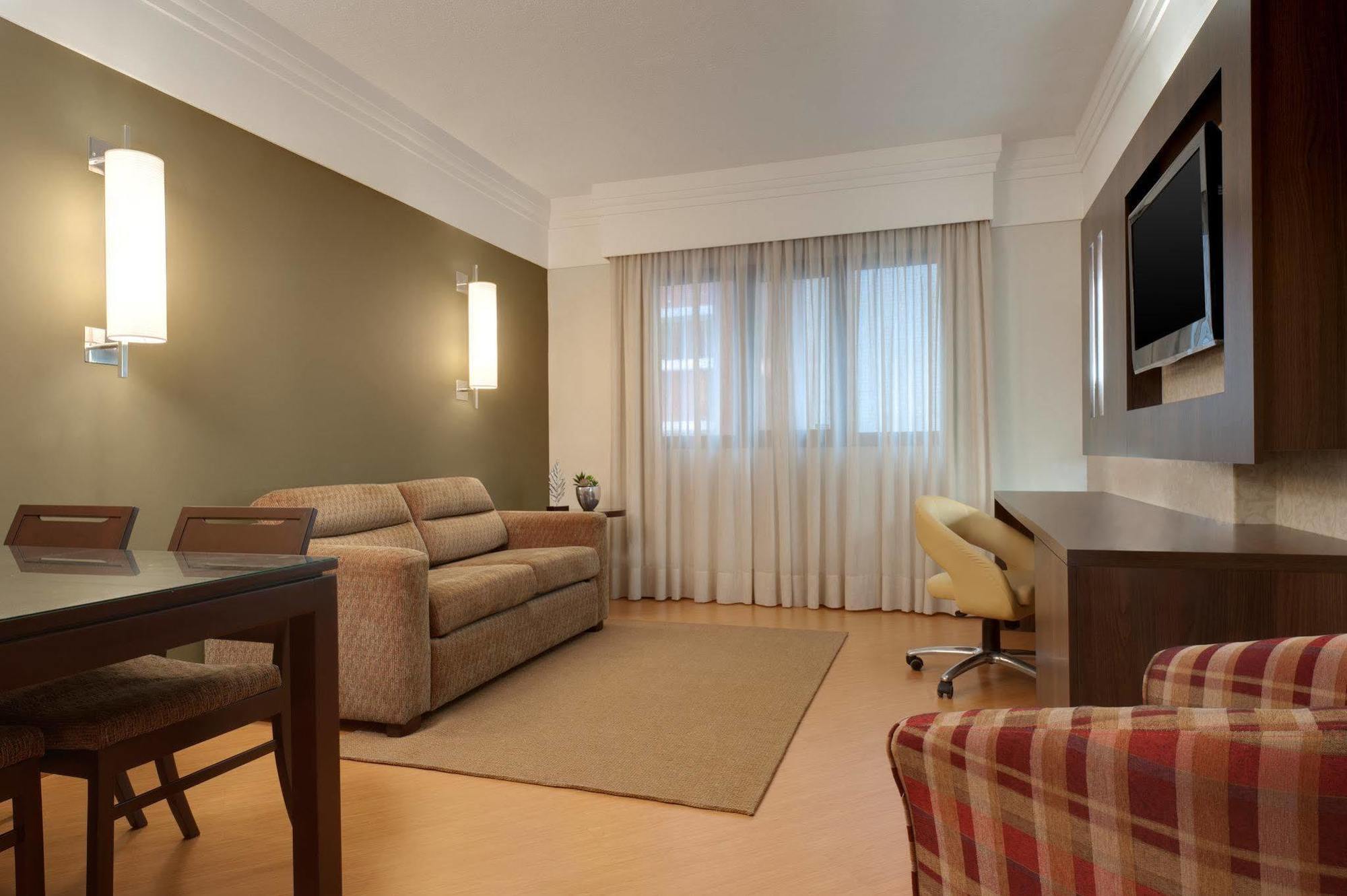Qoya Curitiba, Curio Collection By Hilton Hotel Curitiba