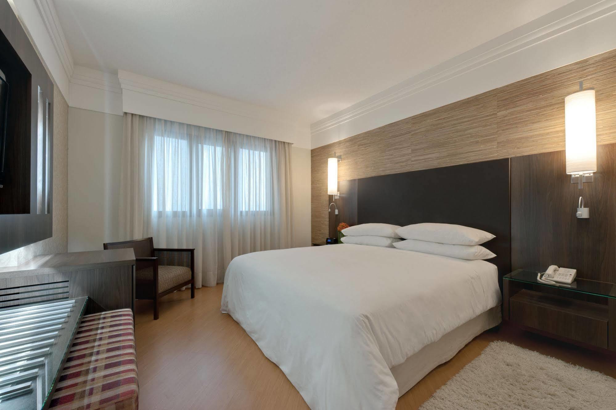 Qoya Curitiba, Curio Collection By Hilton Hotel